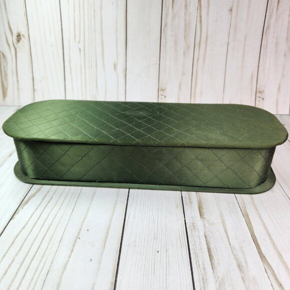 Quilted Green Satin Vanity Box Gloves Hankie Scarf Vintage 13.5 in *READ* - Picture 4 of 14